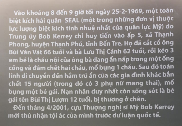 Biển về thảm sát Thạnh Phong ở bảo tàng Chứng tích Chiến Tranh TP Hồ Chí Minh